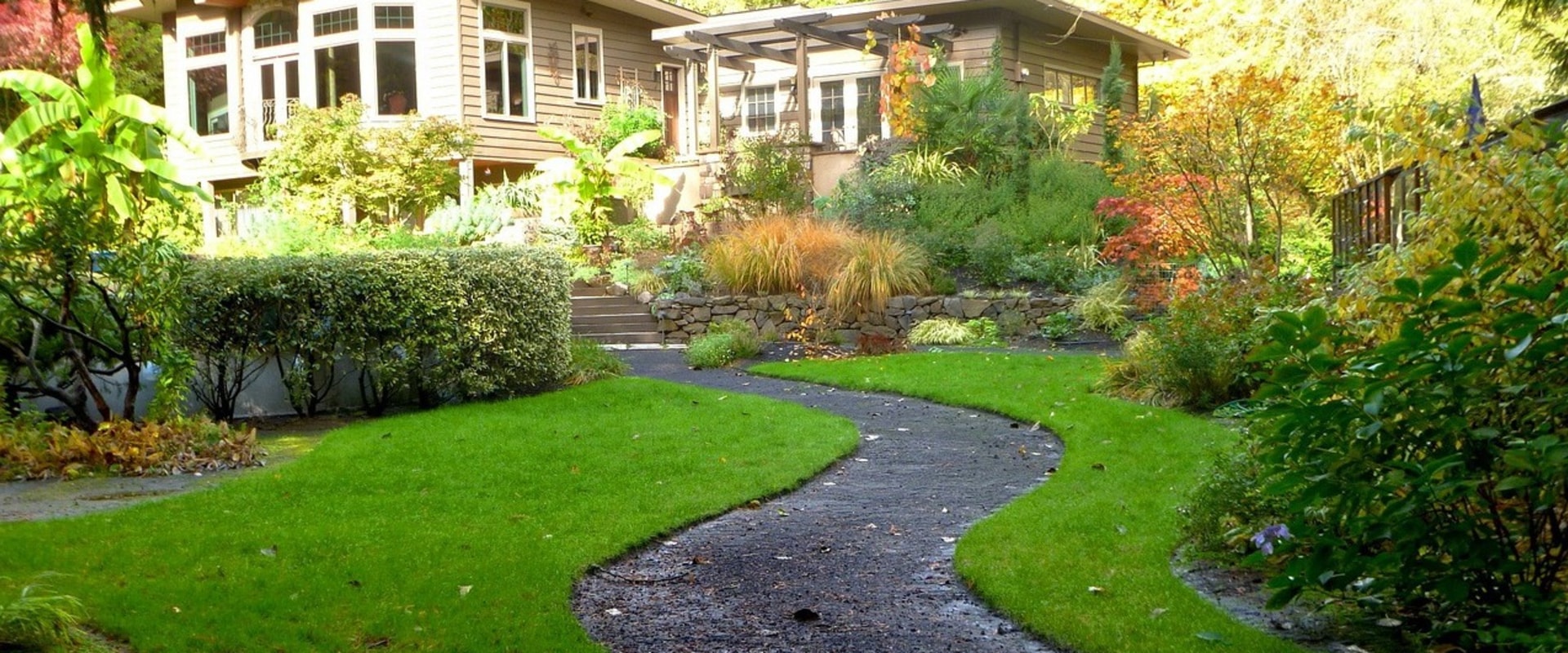 Does landscaping affect the value of a house?